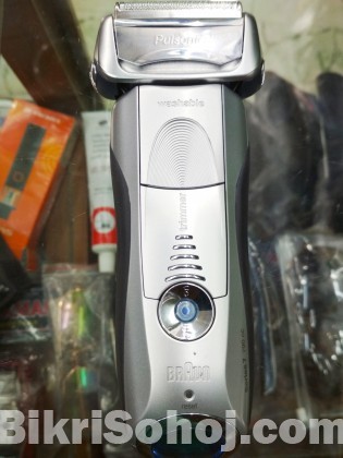 BRAUN SHAVER MACHIN